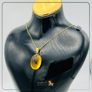 قاب طلا با  سنگ طبیعی